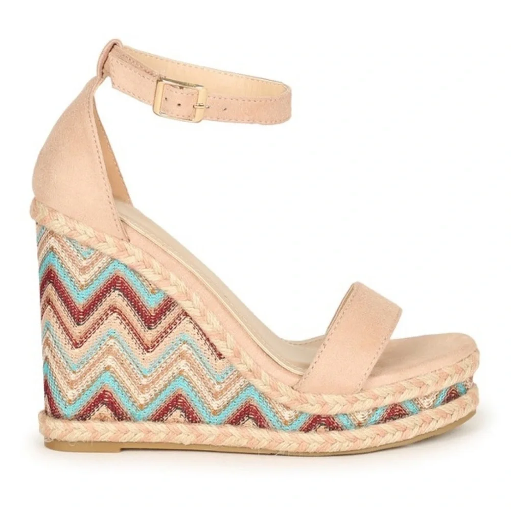 NUDE BOHO MULTI-COLOR WOVEN UNIQUE AZTEC STYLE PRINT ESPADRILLE WEDGE HE… - Picture 1 of 3